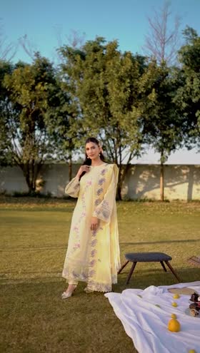 Rs 12500 Aneelas luxury lawn UNstitched 3pc [Dispatch date 20th April]