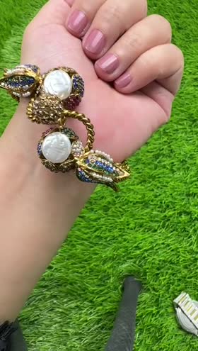 Rs 2950 Bangles