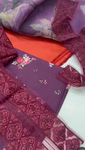 Rs 2500 Iznik lawn Emb 3pc