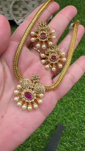 Rs 3950 Choker Set